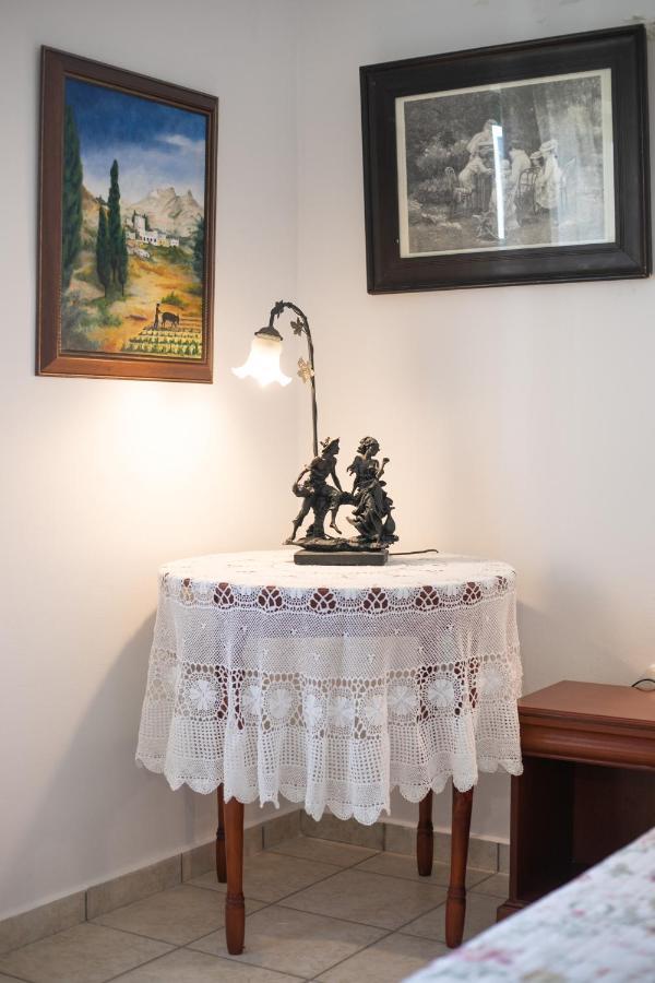 Apollon Hotel Naxos City Bagian luar foto